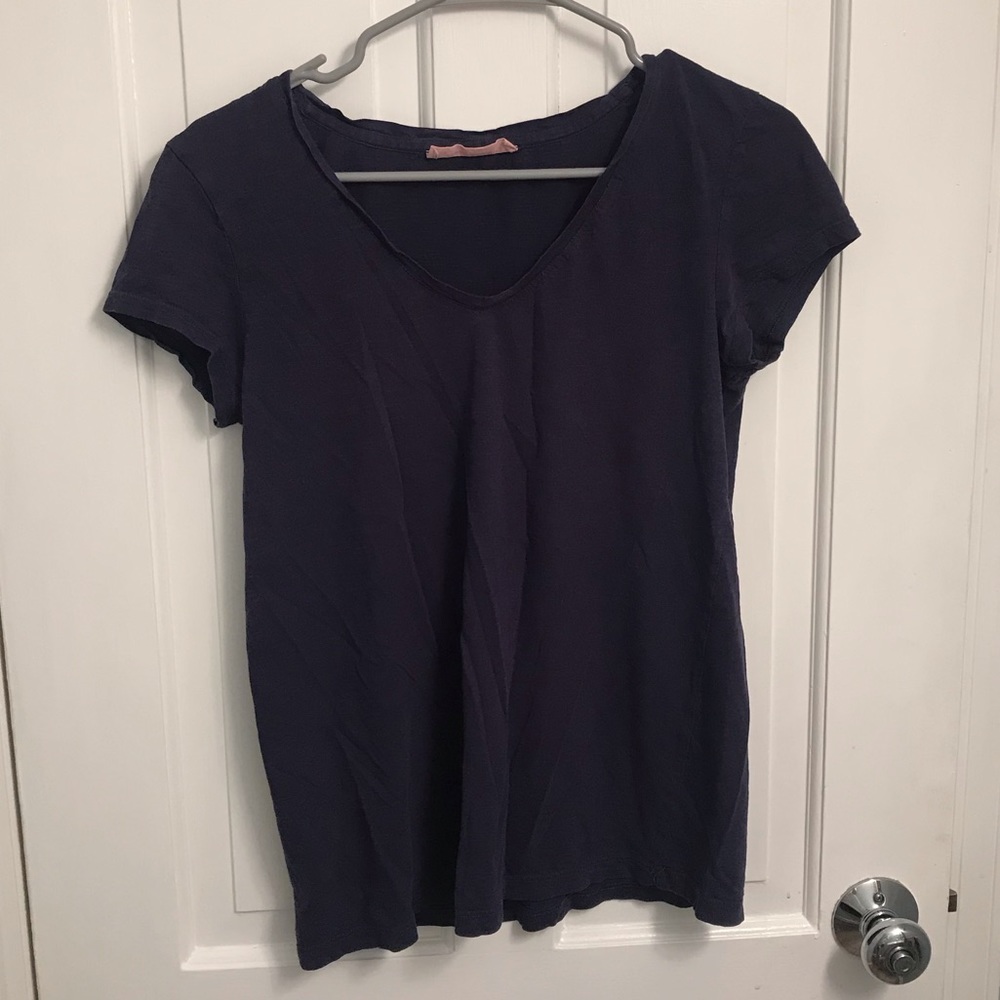 Navy blue vneck size medium